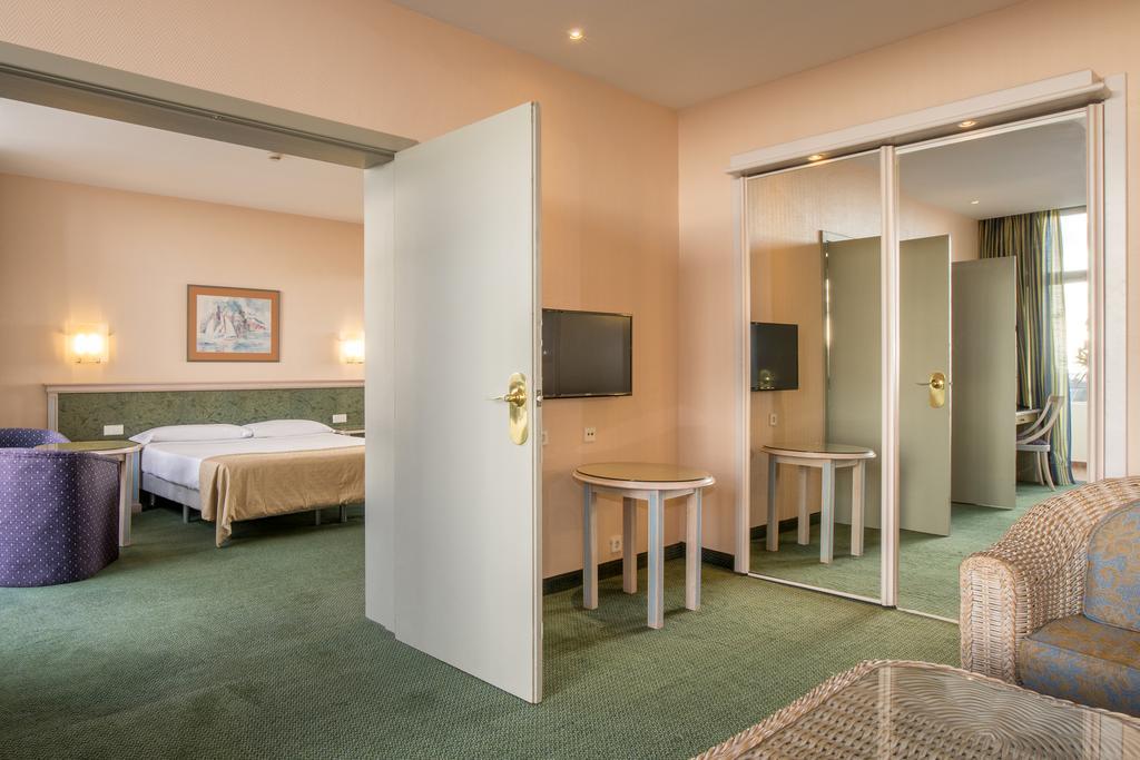 Beatriz Costa & Spa Costa Teguise Exterior photo